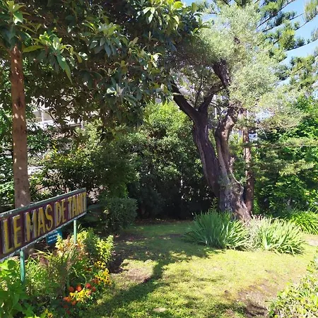 Appartement Climatise A Les Pins Dans Avec Piscine Juan-les-Pins